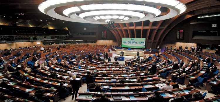 Evropský parlament přijal usnesení na ochranu křesťanů v Iráku