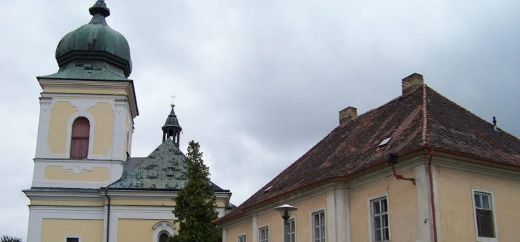 Holice připravují revitalizaci farních zahrad a jejich zpřístupnění veřejnosti