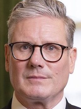 Křesťanští představitelé reagují na rezignaci britského premiéra Keira Starmera
